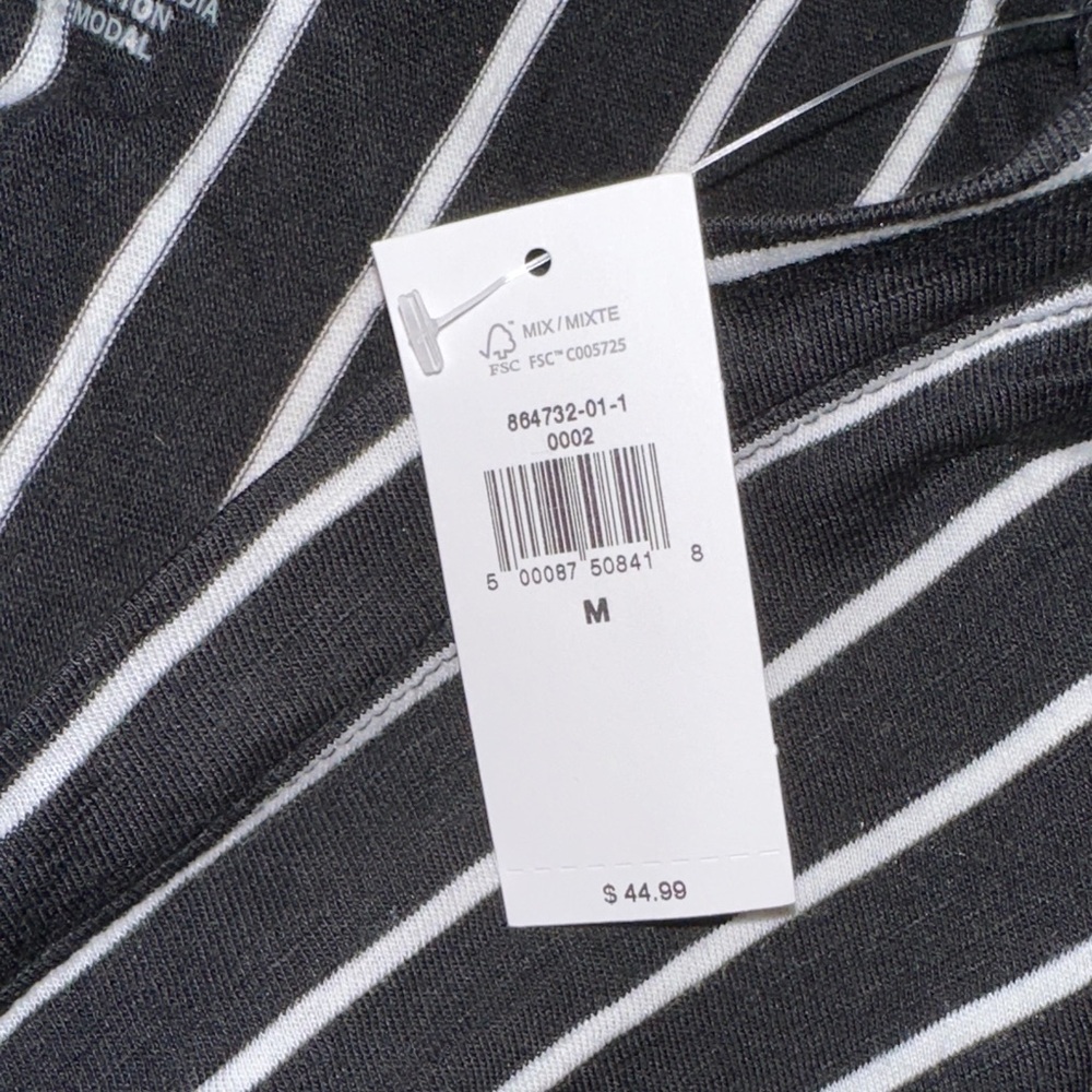 NWT Banana Republic Black & White Striped Top - Medium - Picture 5 of 9